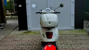 Piaggio Medley 150 Special Edition ABS (2017 - 20)  (2)