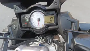 Kawasaki Versys 650 (2010 - 13)  (4)