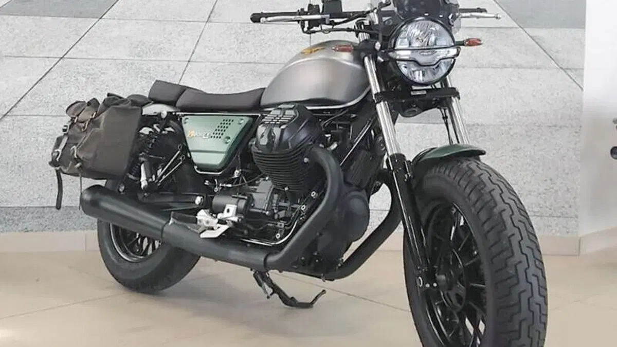 Moto Guzzi V9 Bobber Centenario (2021 - 22) 
