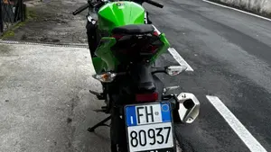 Kawasaki Ninja 400 (2023)  (4)