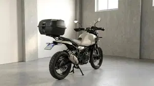 Royal Enfield Himalayan 450 (2024 - 26) 