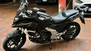 Honda NC 750 X DCT (2021 - 24)  (2)