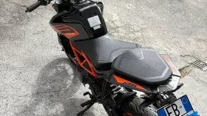 KTM 125 Duke (2021 - 23)  (5)