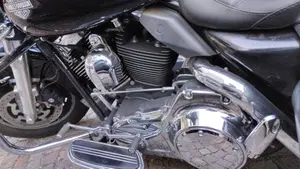 Harley-Davidson 1584 Street Glide (2008 - 10) - FLHX  (7)