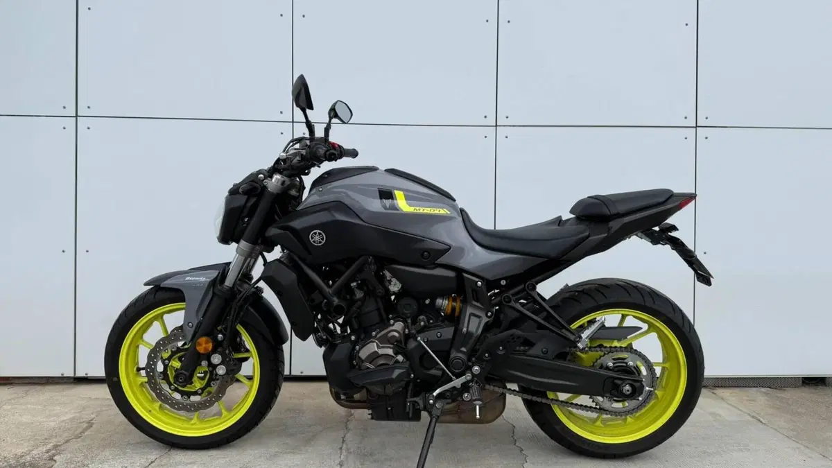 Yamaha MT-07 (2017 - 18)  (2)
