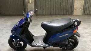 Piaggio NRG 50  (2)