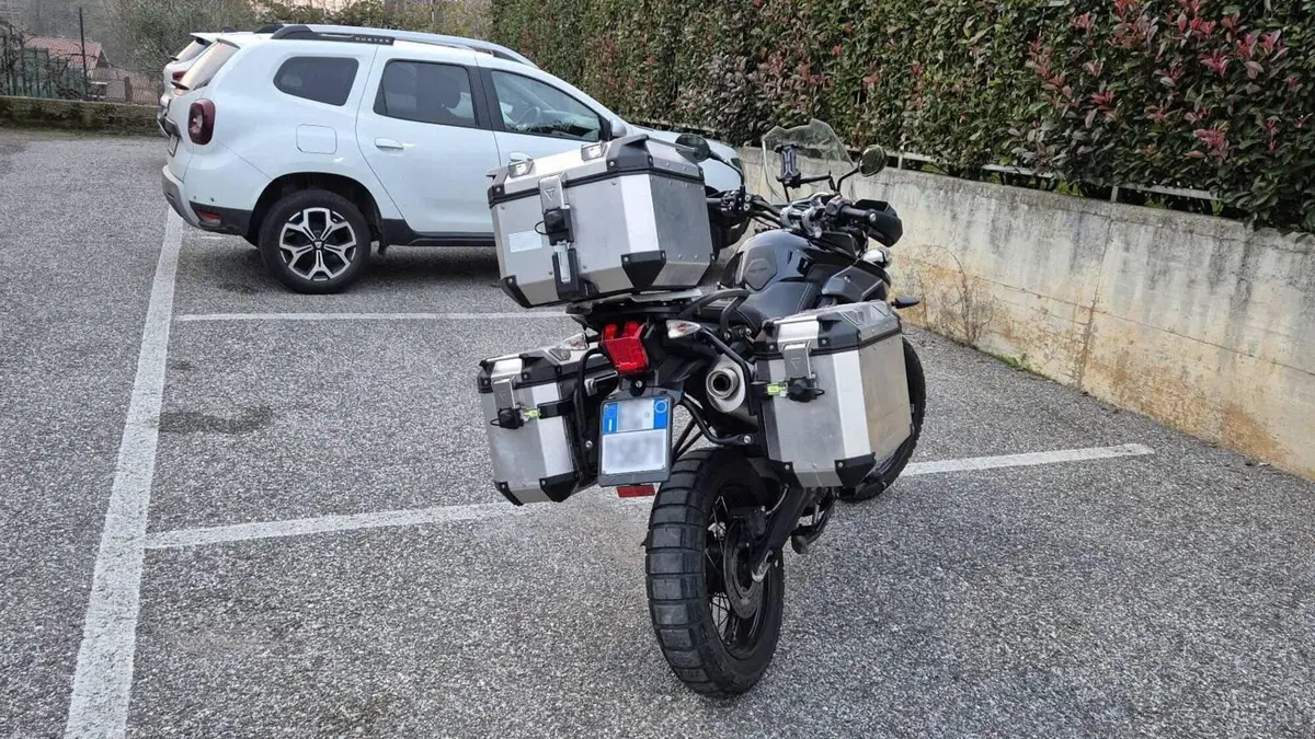 Triumph Tiger 800 XC (2015 - 17)  (4)