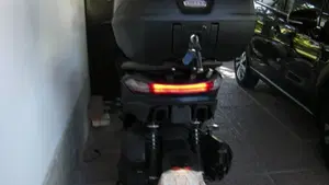 Piaggio MP3 530 ABS Hpe (2023 - 24) 