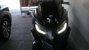 Piaggio MP3 530 ABS Hpe (2023 - 24)  (6)