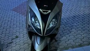 Kymco Xciting 500i R (2007 - 14)  (6)