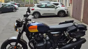 Royal Enfield Interceptor 650 (2021 - 26)  (7)