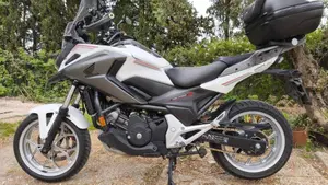 Honda NC 750 X DCT ABS (2016 -17)  (2)