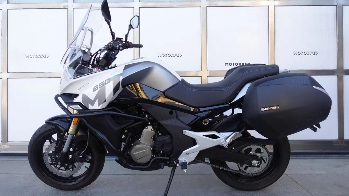 CFMOTO 650MT (2021 - 24)  (3)