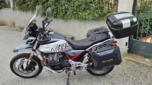Moto Guzzi V85 TT (2024 - 26)  (2)
