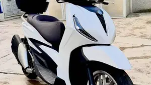 Piaggio Beverly 400 ABS-ASR (2021 - 24) 