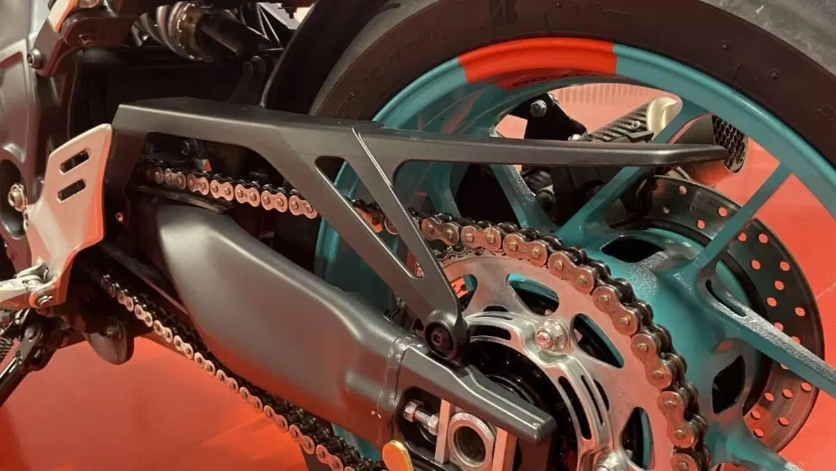 Yamaha MT-09 (2021 - 23)  (6)