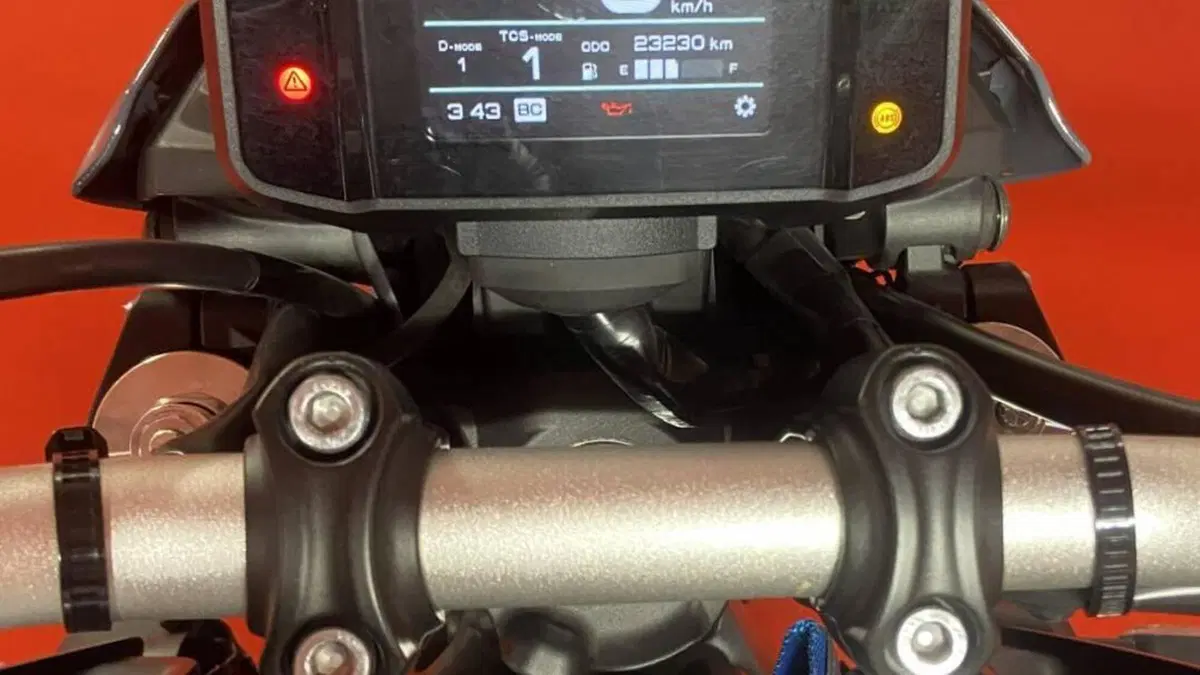 Yamaha MT-09 (2021 - 23)  (8)