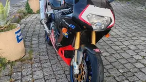 Aprilia   (4)