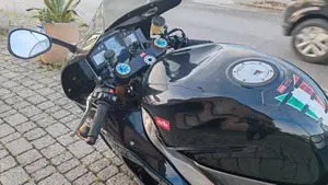 Aprilia   (8)