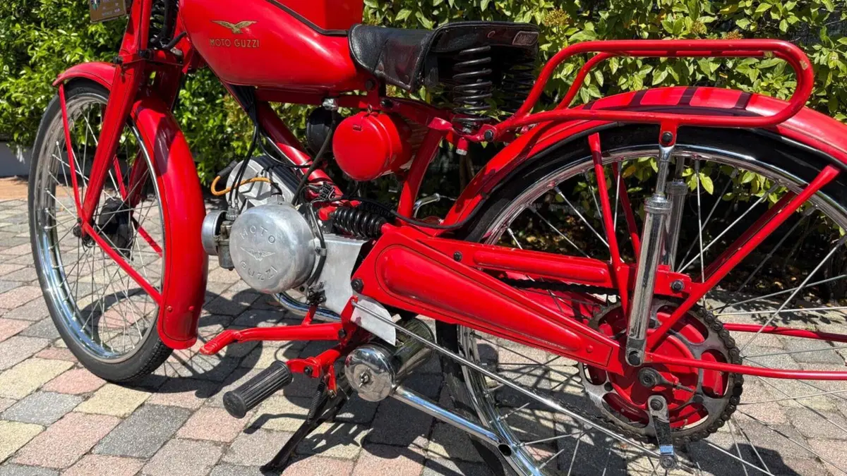Moto Guzzi   (3)
