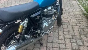 Royal Enfield Interceptor 650 (2021 - 26)  (2)