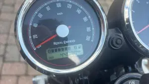 Royal Enfield Interceptor 650 (2021 - 26)  (6)
