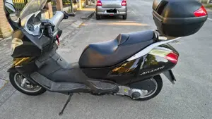 Aprilia Atlantic 250 (2004 - 11)  (2)