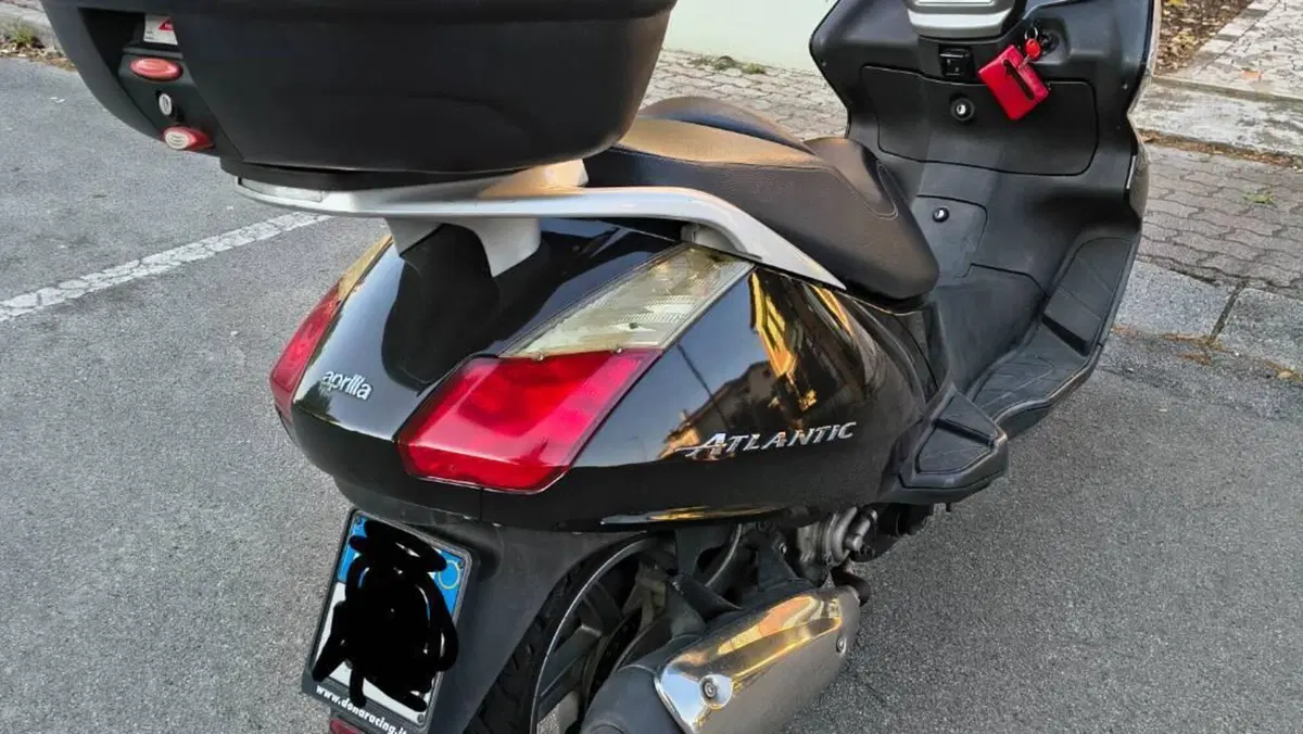 Aprilia Atlantic 250 (2004 - 11)  (3)
