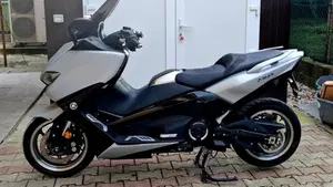 Yamaha T-Max 530 DX (2017 - 19) 