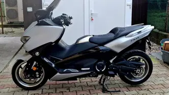 Yamaha T-Max 530 DX (2017 - 19) usata