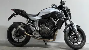 Yamaha MT-07 (2014 - 16)  (2)