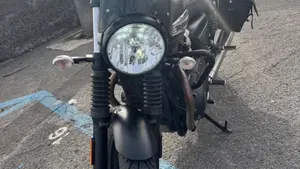 Triumph Speed Twin 900 (2023 - 24)  (9)