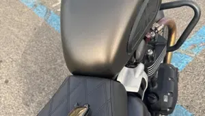 Triumph Speed Twin 900 (2023 - 24)  (14)