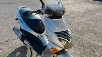 Aprilia Leonardo 150 (1997 - 02) usata