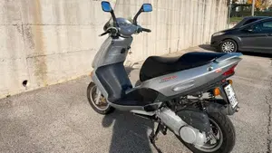 Aprilia Leonardo 150 (1997 - 02)  (3)