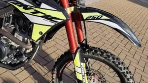 Fantic Motor Enduro 250 E Casa 4t (2019)  (6)