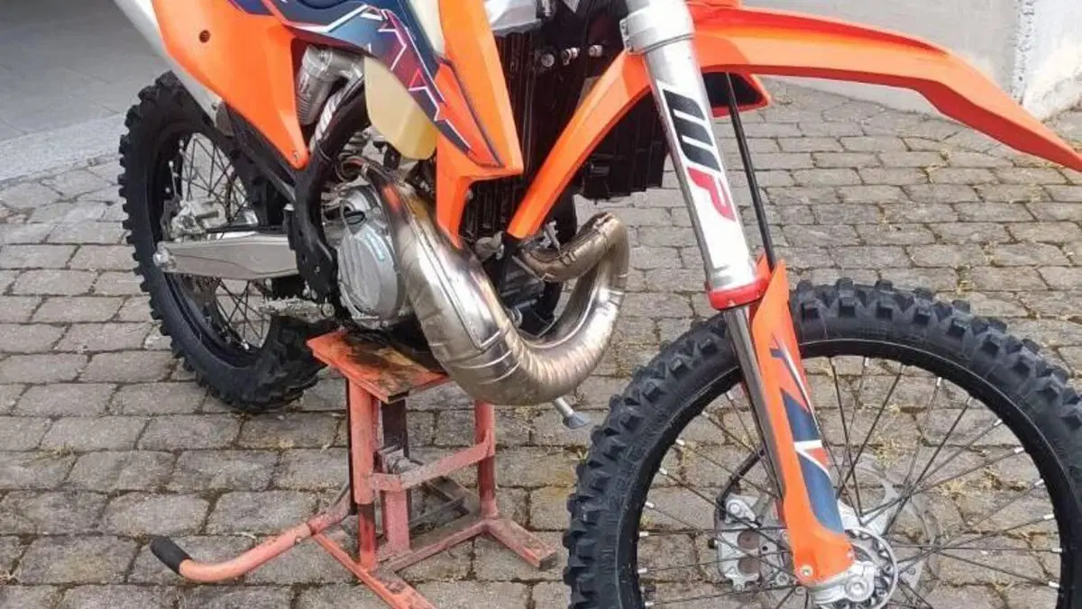 KTM 250 EXC TPI (2022)  (12)