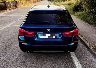 BMW Serie 5 520d aut. Business (5)