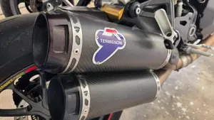 Ducati Monster 1200 R (2016 - 19)  (8)