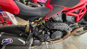 Ducati Monster 1200 R (2016 - 19)  (11)