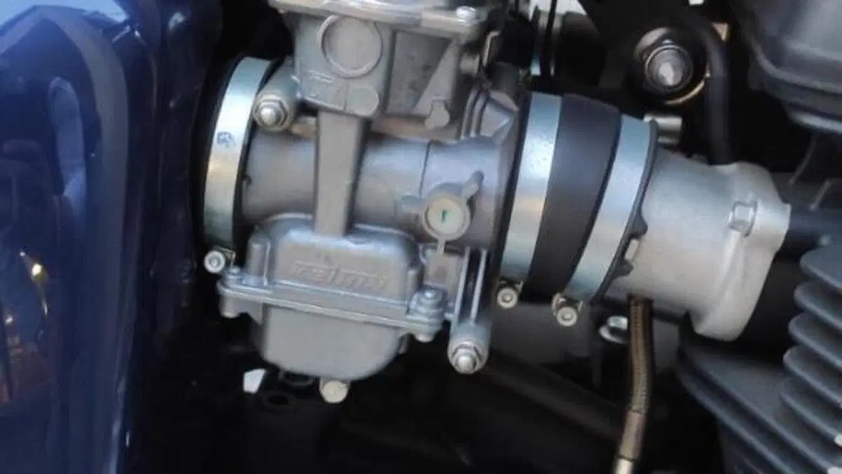 Triumph Bonneville SE (2009 - 13)  (4)