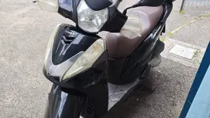Honda SH 300 i (2011 - 14)  (6)