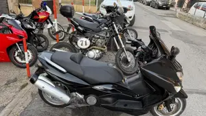 Yamaha T-Max 500 (2004 - 07)  (6)