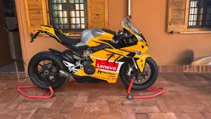 Ducati Panigale V4 1100 (2020)  (2)