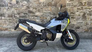 Husqvarna Norden 901 (2022 - 26) 
