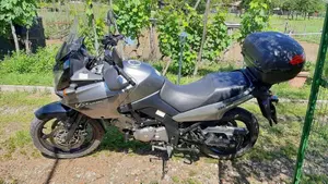 Suzuki V-Strom 650DL (2006 - 07)  (2)