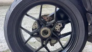 MV Agusta Brutale 675 EAS ABS (2011 - 16)  (9)