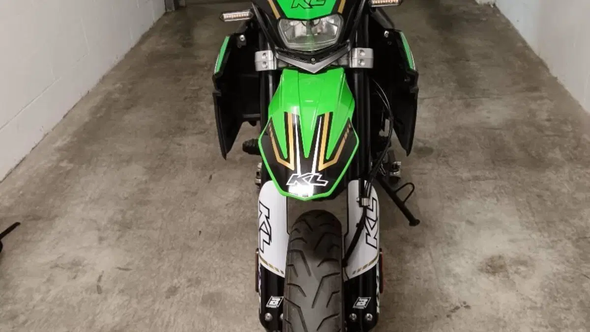 Kl KXE 125 Motard (2022 - 24)  (6)