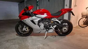 MV Agusta F3 675 EAS ABS (2011 - 17)  (6)
