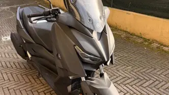 Yamaha X-Max 125 (2021 - 24) usata
